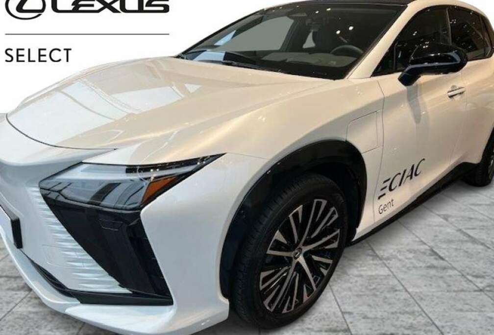 Lexus Privilege Line