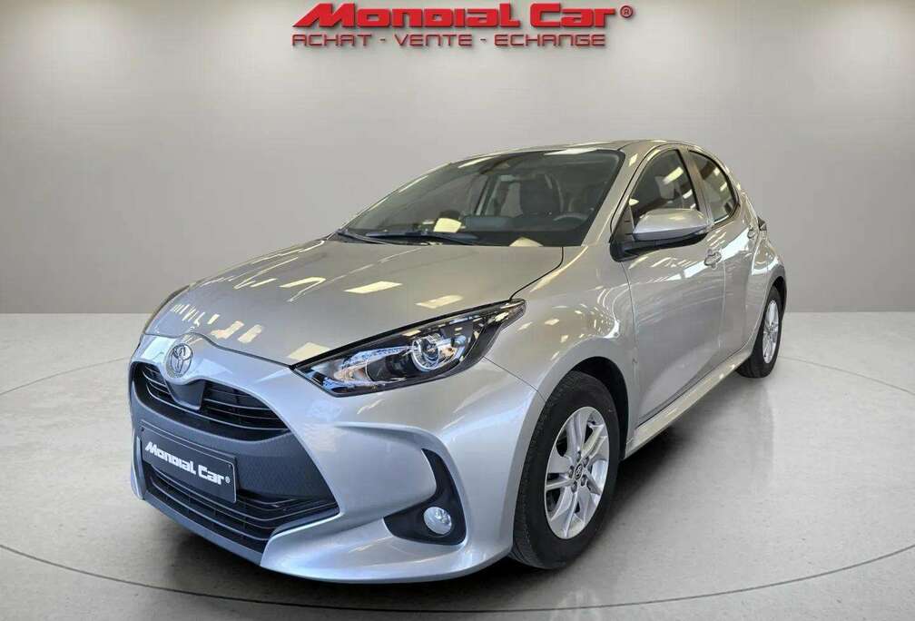 Toyota Yaris 1.5i DYNAMIC HYBRID
