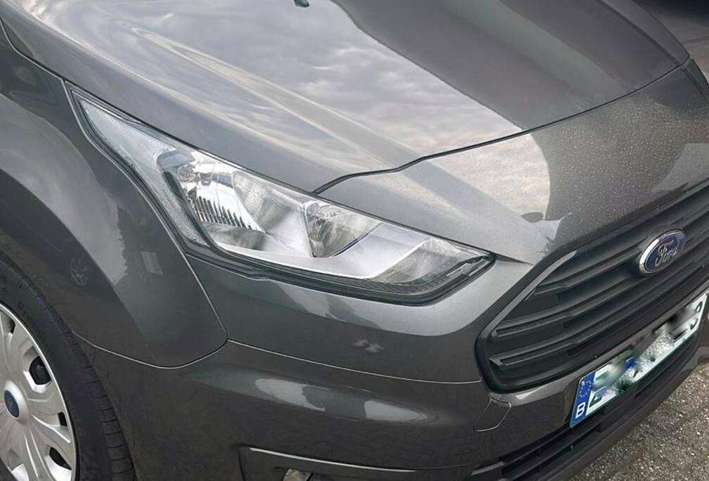 Ford 210 1.0 EcoBoost Limited