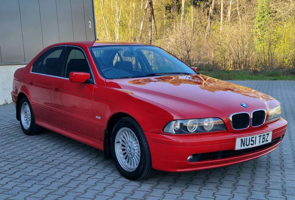 BMW 525i