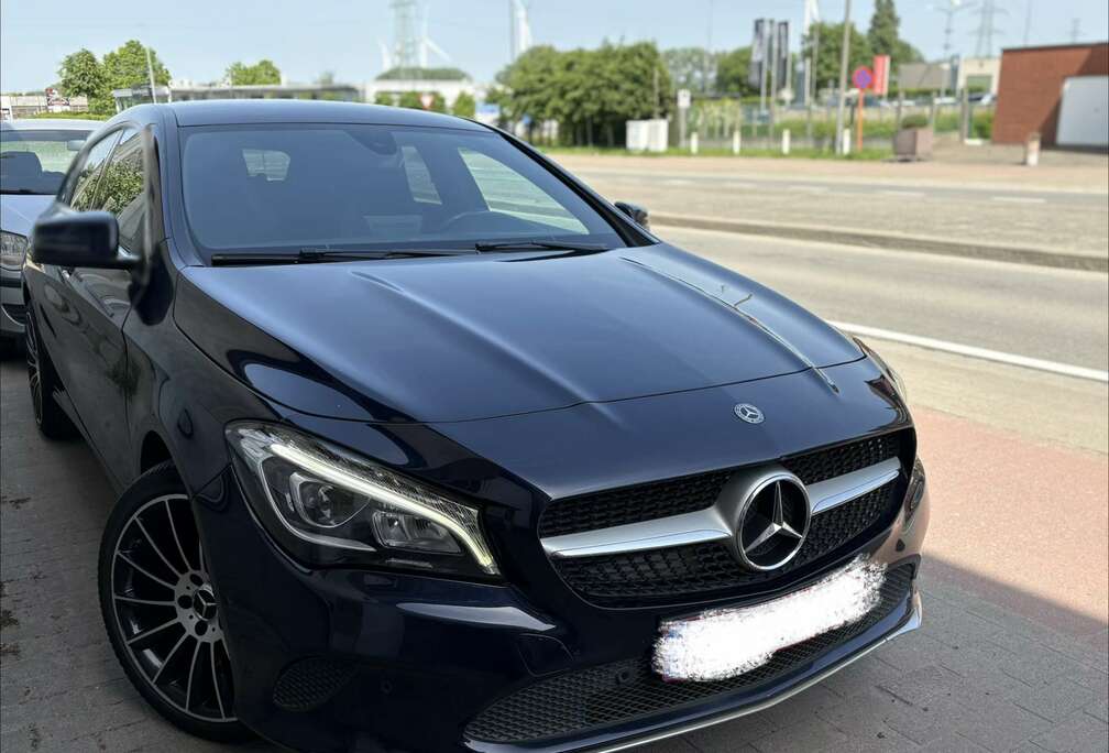 Mercedes-Benz D
