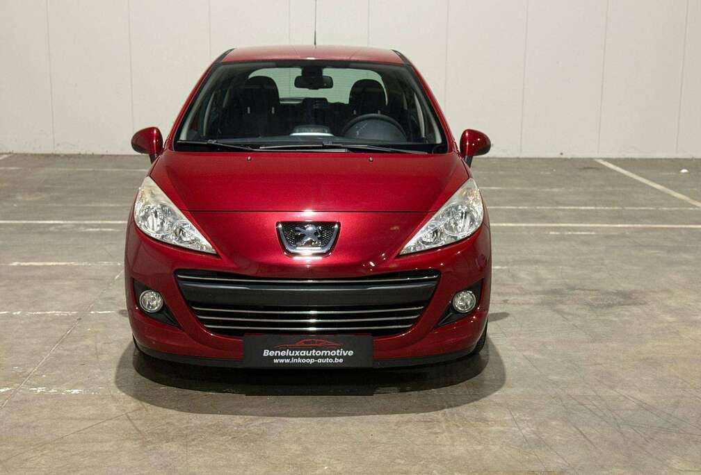 Peugeot 207 1.6i Sporty