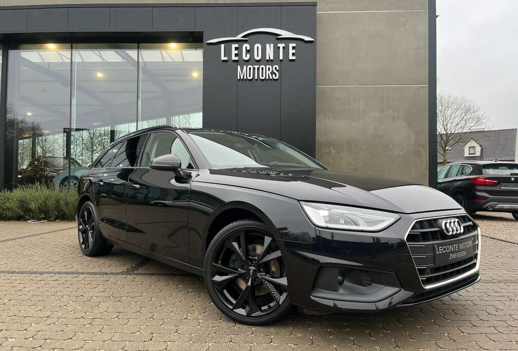 Audi A4 Avant 30 TDI S tronic Navigatie/Trekhaak/Cruise