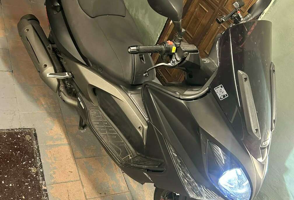 R Sport