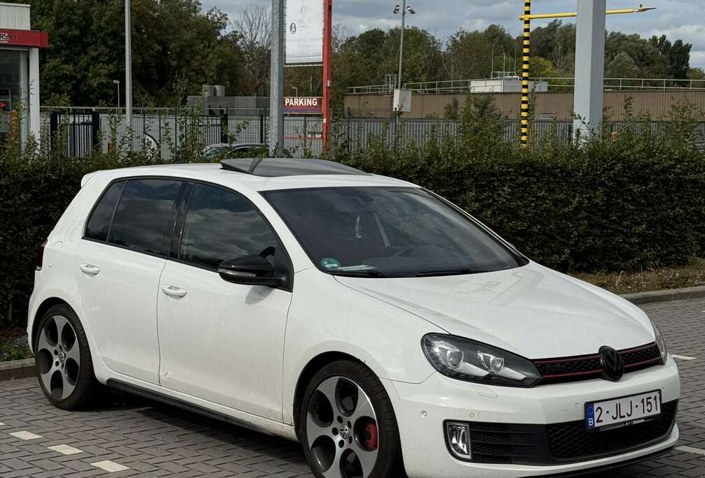 Volkswagen 2.0 TSI DSG