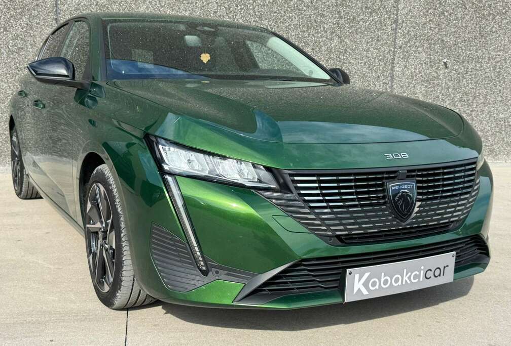 Peugeot 308 1.2  Allure// CARPLAY//GPS/CAMERA/GARANTIE 12M