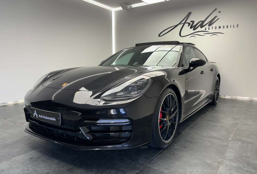 Porsche GTS 4.0 V8 Bi-Turbo *TOIT OUVRANT+PANO*GARANTIE*
