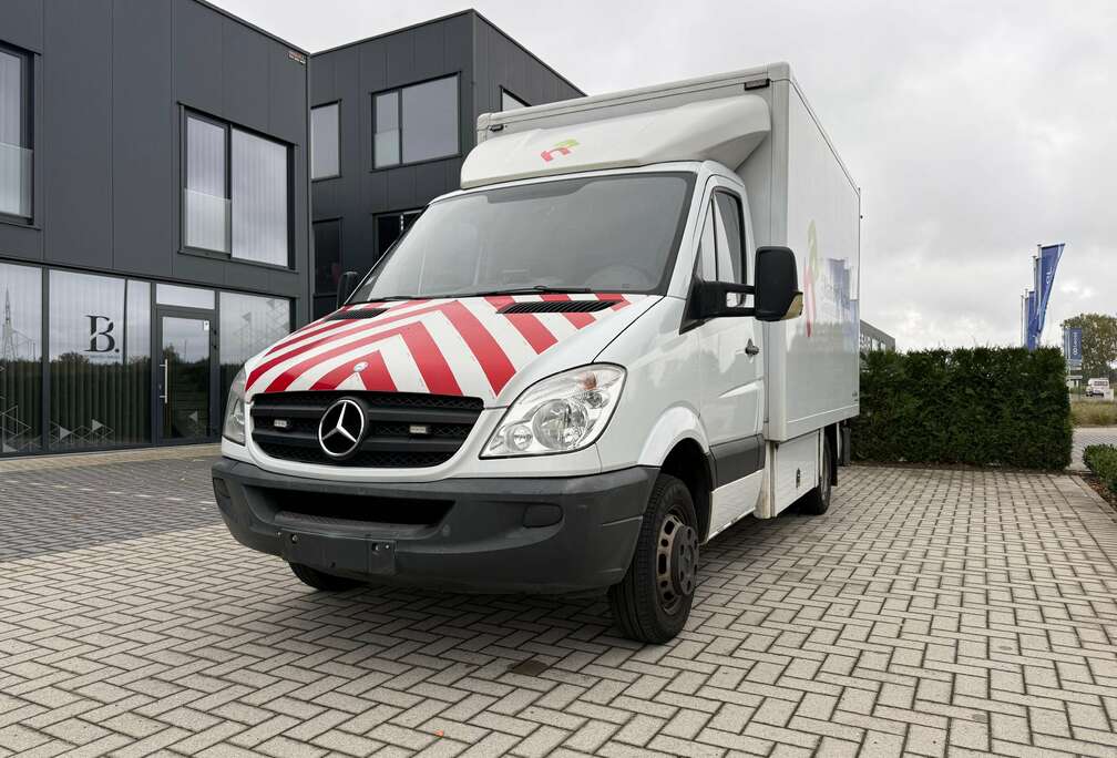 Mercedes-Benz / Automaat / Lichte Vracht / 3-zitpl. / EXPORT