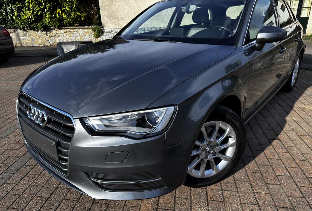 Audi A3 Sportback 1.2 TFSI Ambition Automatique Garantie 12 mois