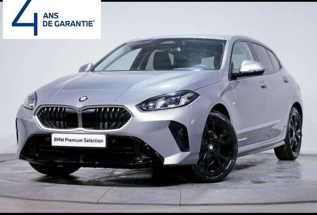 BMW Hatch M Sport Design