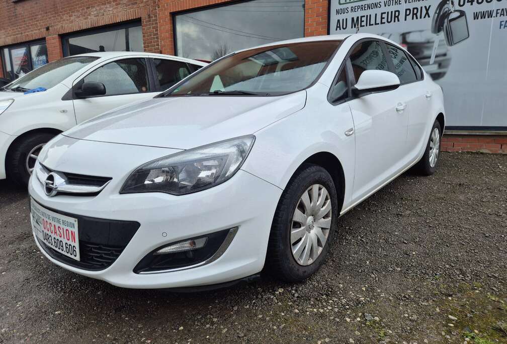 Opel Astra Sports Tourer 1.4i Enjoy Active