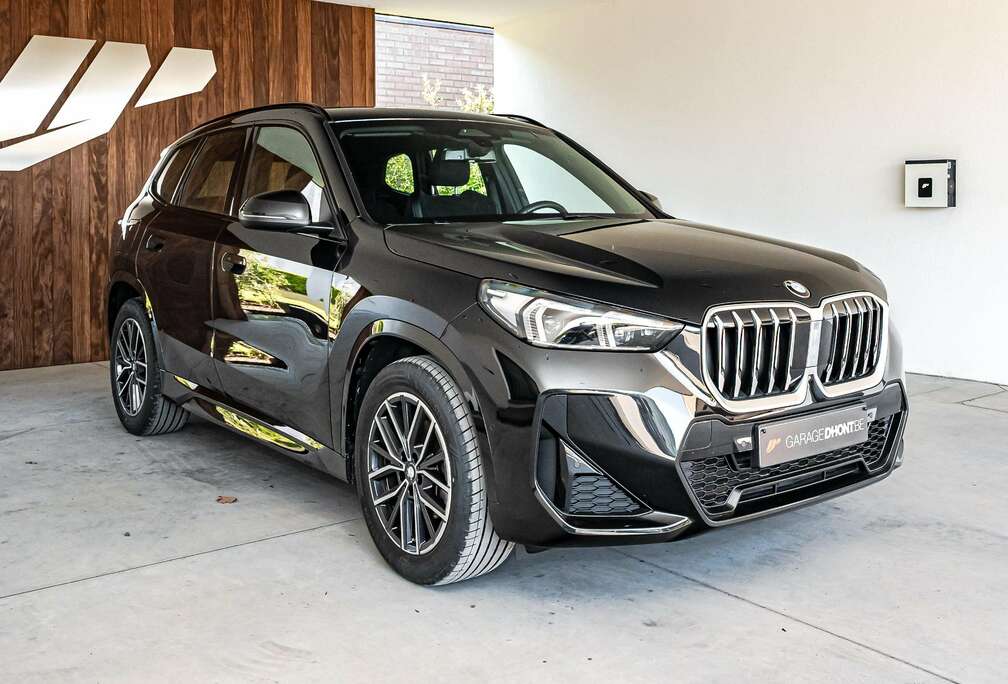 BMW sDrive 18i, M pack, adaptief onderstel