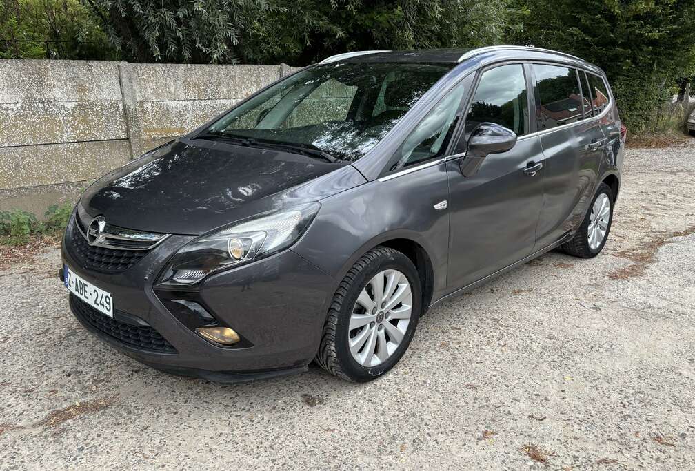 Opel 1.4 essence 7 PLACE 1er PROPRIÉTAIRE GARANTIE 1 A