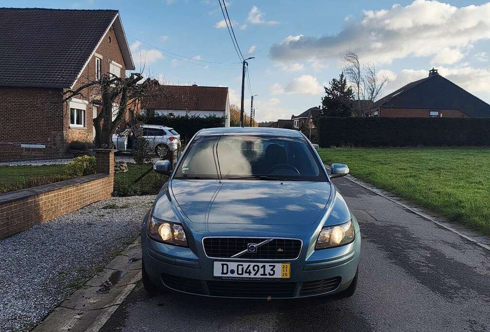 Volvo 1.8i 16v Kinetic