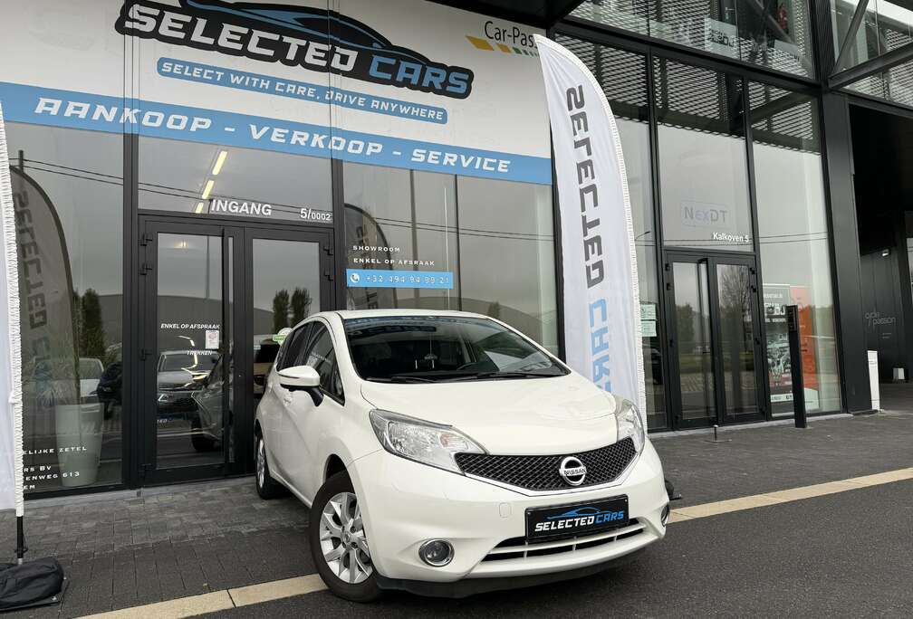 Nissan benzine White Edition