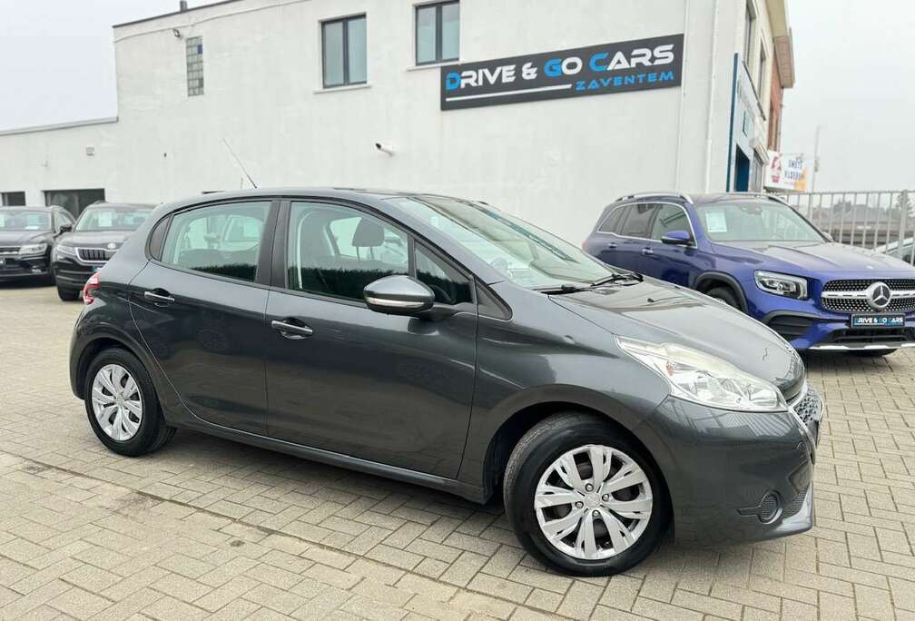 Peugeot 1.4 HDi - Navigatie ** 1 JAAR GARANTIE **