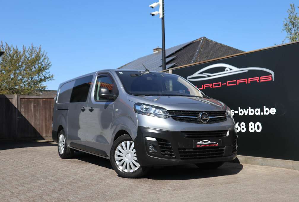 Opel 1 eig /dubbel cabinne 6 pl /lichte vracht /camera/headup/Gps/trekhaak/2 schuifdeur/bleutooth/Topstaat