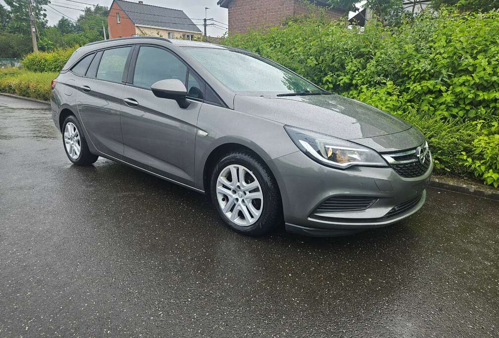 Opel Sports Tourer 1.6 CDTi ECOTEC D Edition Start/Stop
