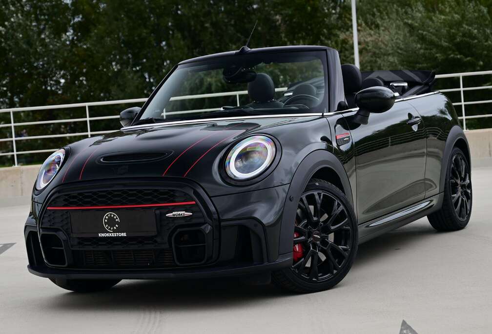 MINI AUT / LOUNGE LEATHER / CAMERA / HK AUDIO / FULL