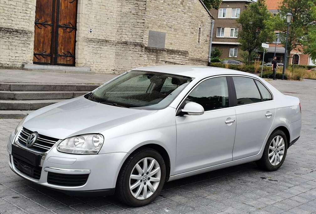 Volkswagen 1.6i essence