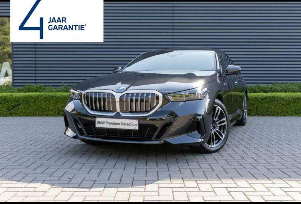 BMW e xDrive Berline