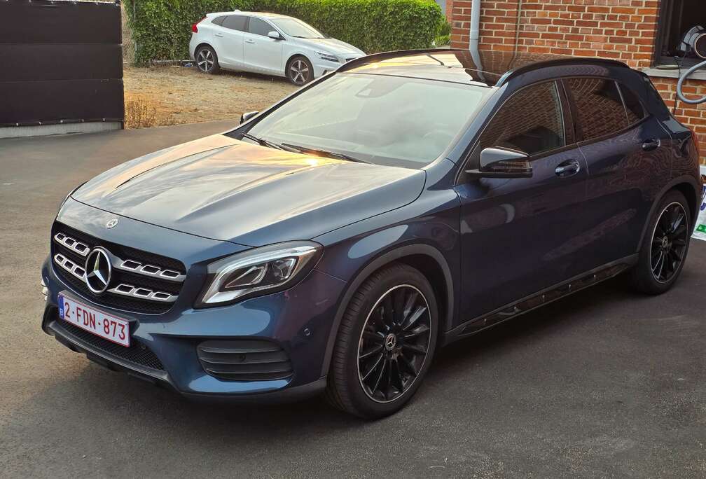 Mercedes-Benz GLA 180 7G-DCT AMG Line