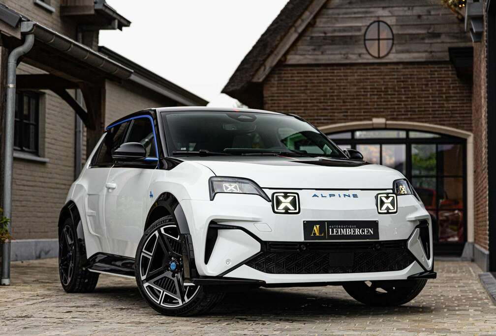 Alpine A290 Beta Première Edition (1 of 1955)