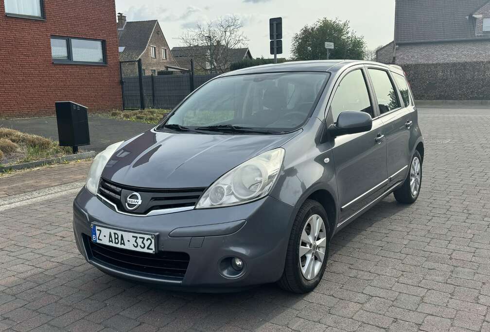 Nissan 1.4 Essence , Airco , Gps , Ct Ok Carpas