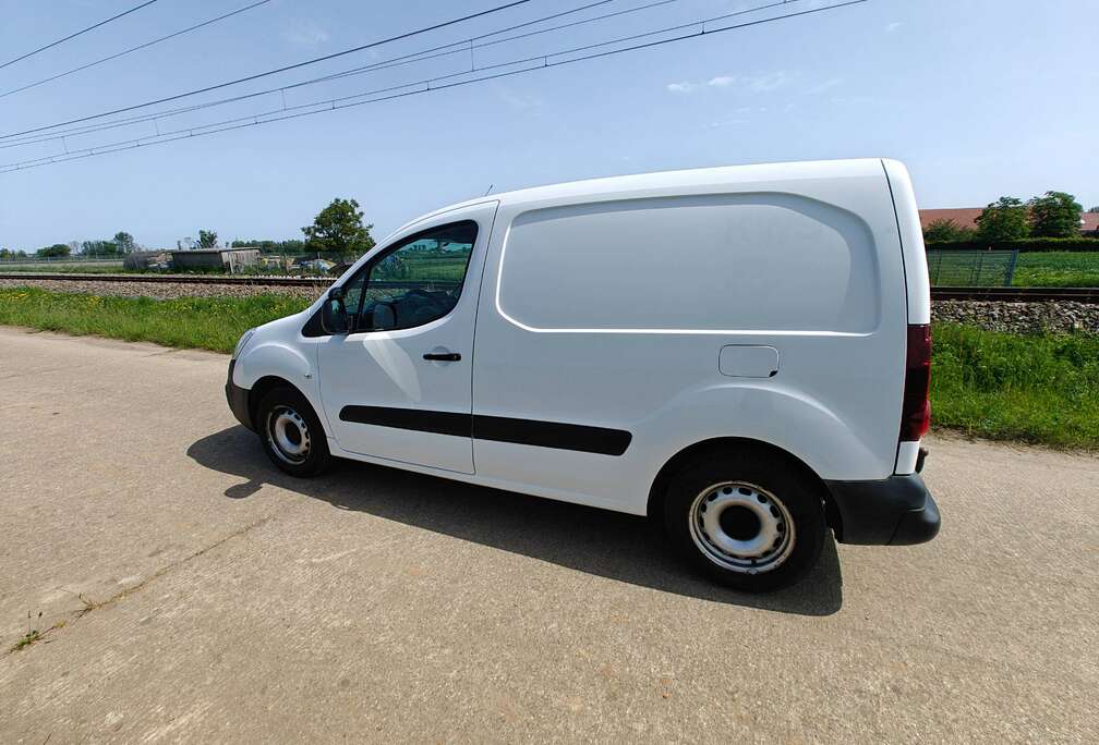 Peugeot 1.6 BlueHDi L2H1 Premium 121 S/S