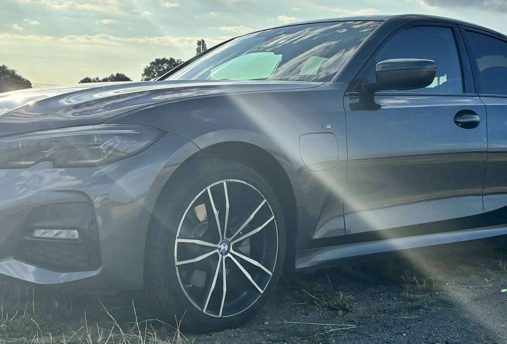 BMW 320eA PHEV