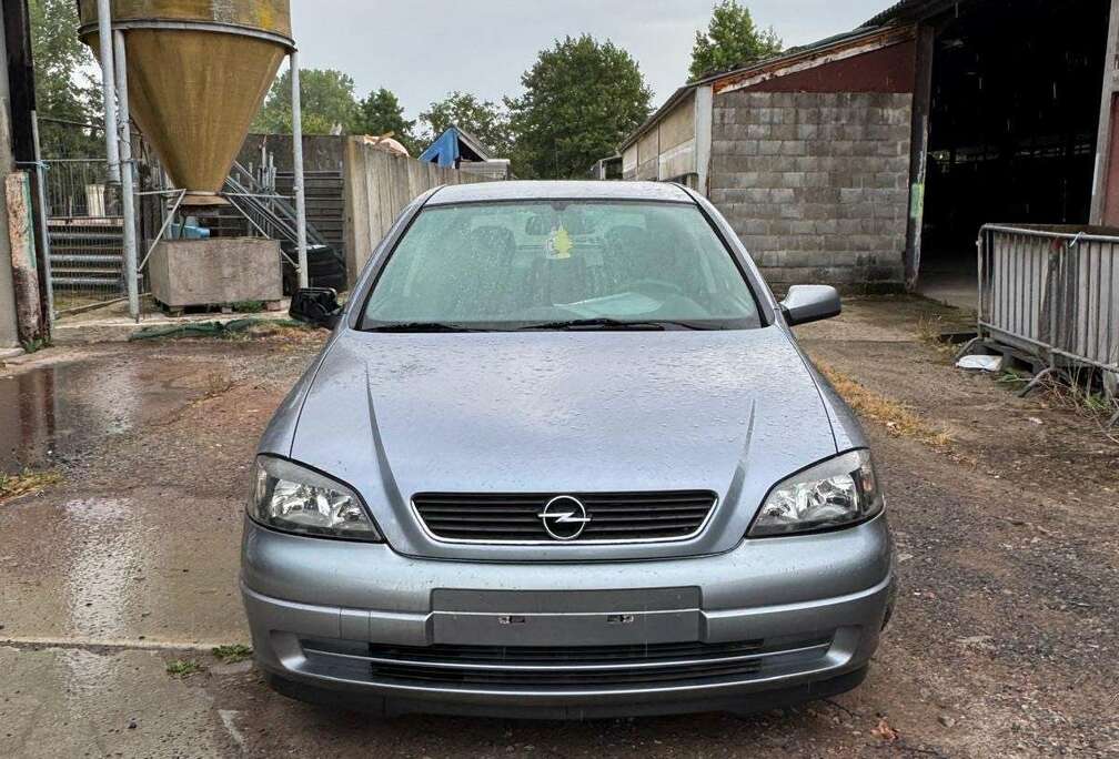 Opel 1.6 Benzine - Automaat ( Sport ) - Gekeurd VVK