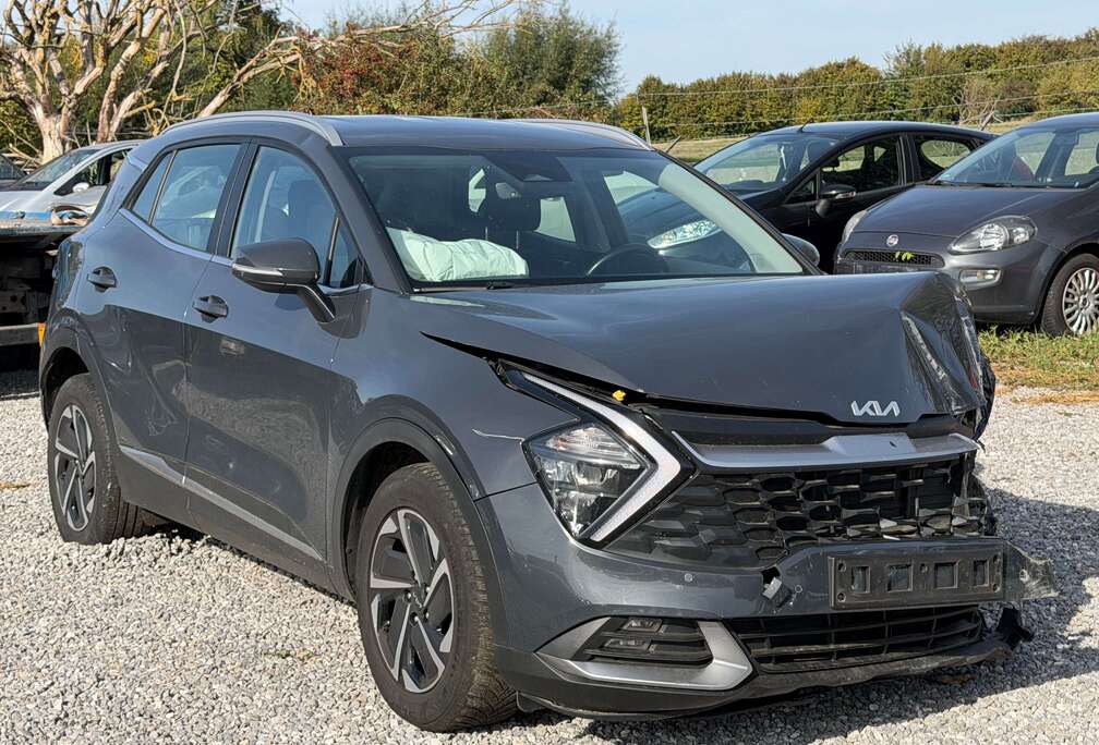 Kia 1.6 CRDi - Caméra de recul - Navigation - Accidenté !!!