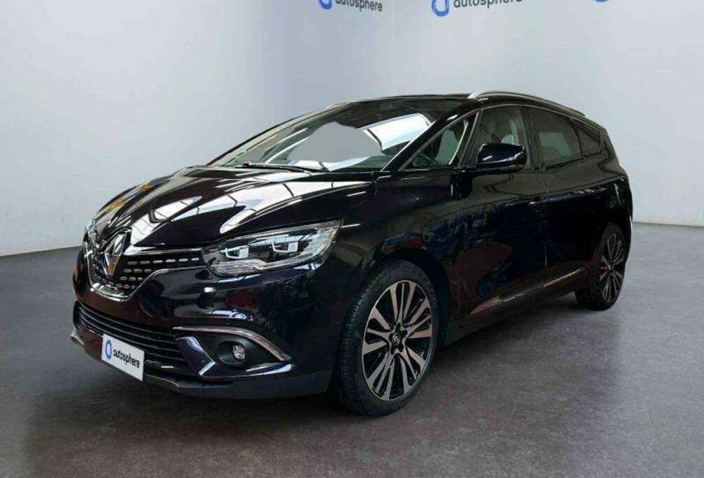 Renault IV Initiale Paris