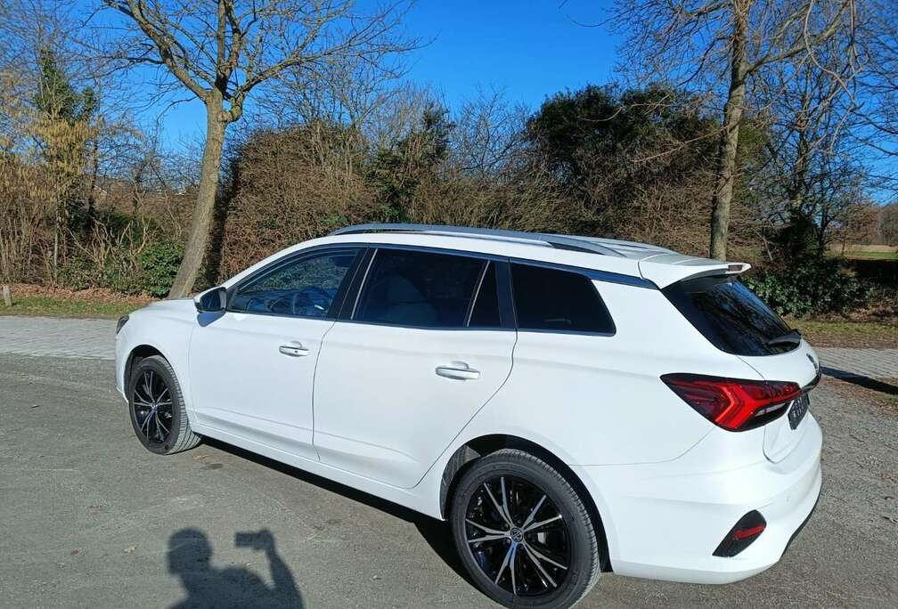 MG - BTW-wagen met trekhaak