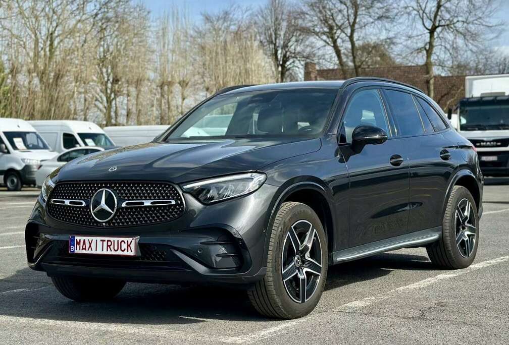 Mercedes-Benz E 4 MATIC - 49.500€ - Leasing 1.214€/M