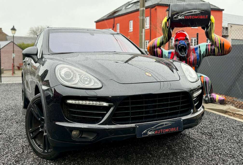 Porsche 3.0 D V6 GTS Tiptronic S