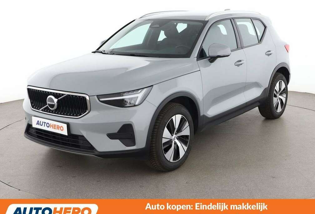 Volvo 2.0 B3 Mild-Hybrid Core 2WD