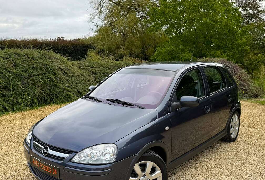 Opel 1.2i XEP 16v Sport PREMIER PROPRIETAIRE 28.000 KM !!!!! CLIMATISATION GARANTIE 1 AN