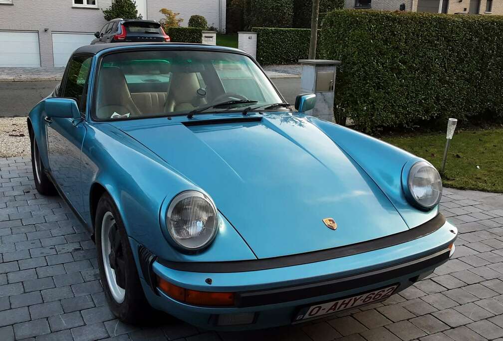 Porsche Carrera 3.2 Targa