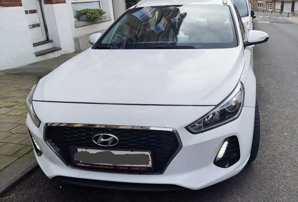 Hyundai 1.6 CRDi 110 DCT-7 Business