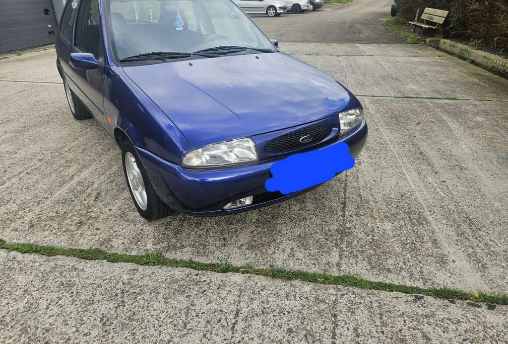 Ford 1.3i CLX