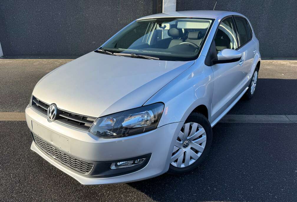 Volkswagen Polo 1.6 TDI CarPlay prêt à immatriculer