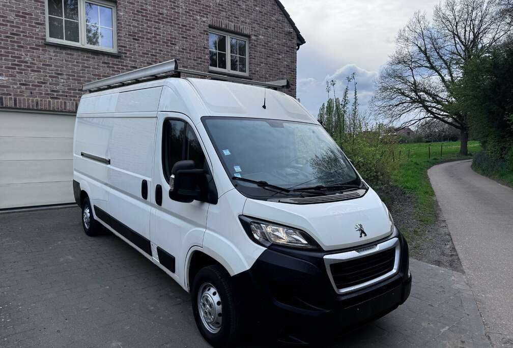Peugeot 2.0hdi,BTW,Airco,Cruise,Navi,oprijplaat