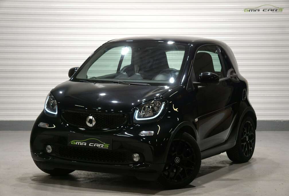 Smart Fortwo coupé 0.9 Turbo Prime Aut-Navi-Leder-PDC-Pano-Garantie
