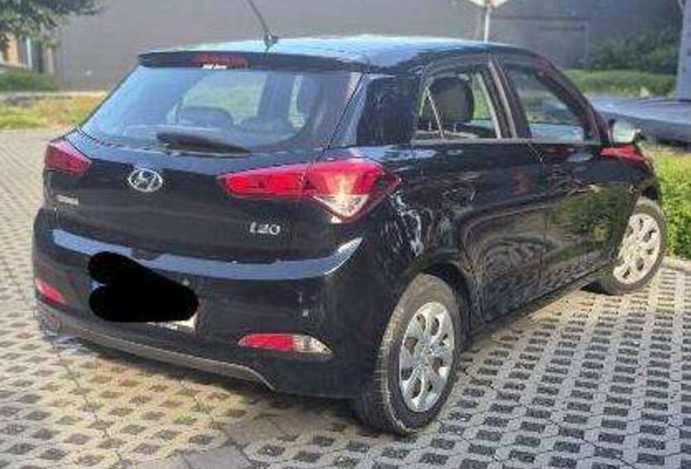 Hyundai i20 1.2i Blackline