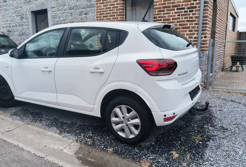 Dacia eco-g 100