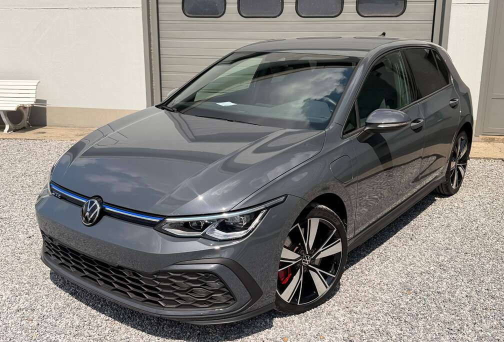 Volkswagen 1.4 245 PK // Camera // Keyless // Zetelverwarming