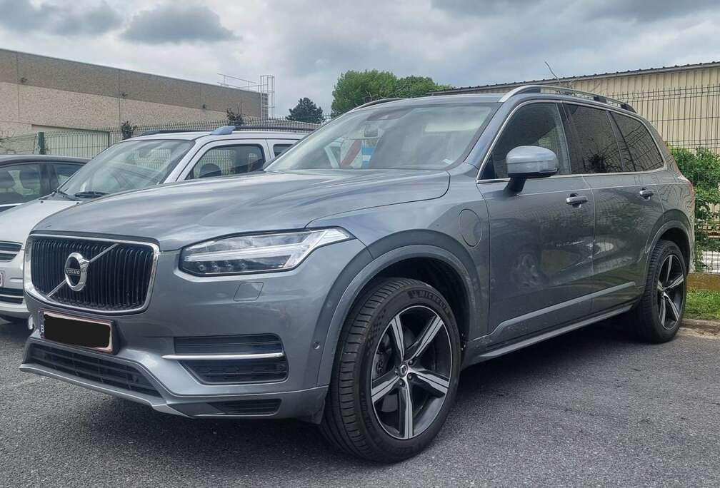 Volvo XC90 T8 AWD Twin Engine Geartronic Momentum