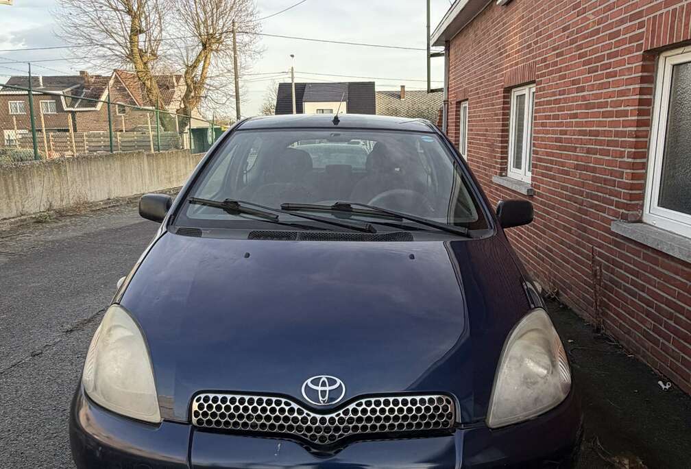 Toyota 1.3i VVT-i 16v Linea Luna