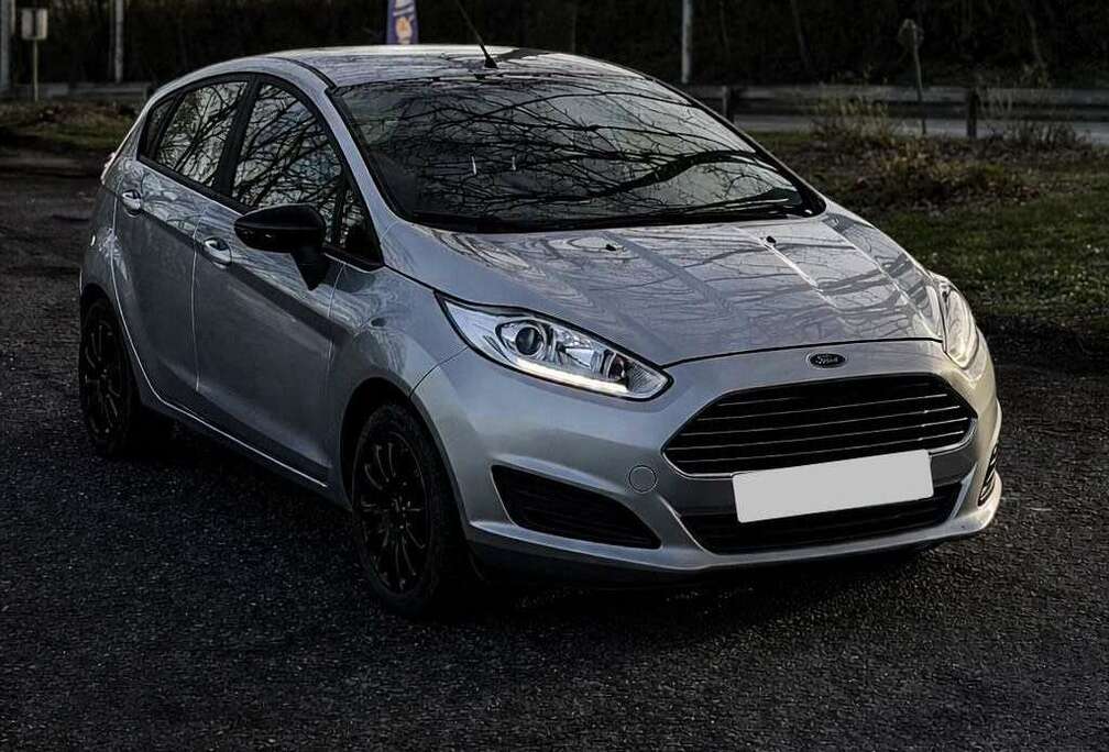 Ford 1.0i Titanium 2015  Pret a immatriculer